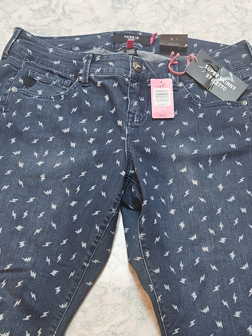 NWT torrid Dark Blue Lightning-Print Super Skinny Stretch Jeans